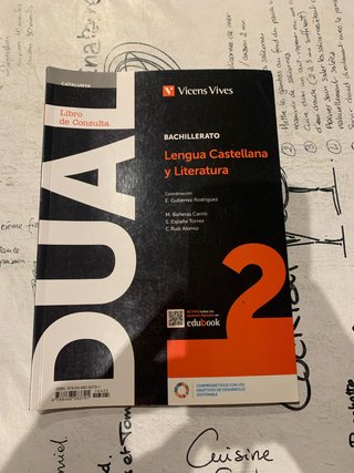 Lengua castellana y literatura 2 bachillerato :...