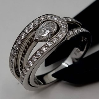 Anillo FRED Paris Lovelight de Platino