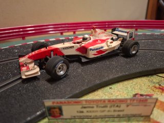 SCALEXTRIC TECNITOYS TOYOTA F1 #16 J.Trulli