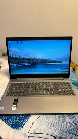 Ordenador Portátil Lenovo