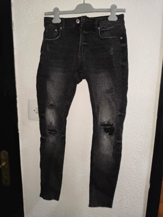 Pantalón Skinny Negro