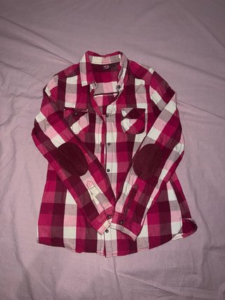 Camisa de cuadros rosa y blanca