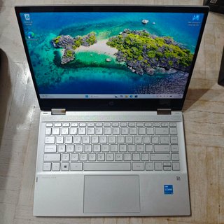 HP Pavilion x360 14 i3-1115G4