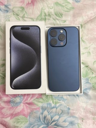 iPhone 15 Pro Azul como vueno batria 86% perfecto