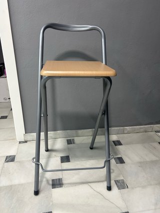 Taburete alto plegable