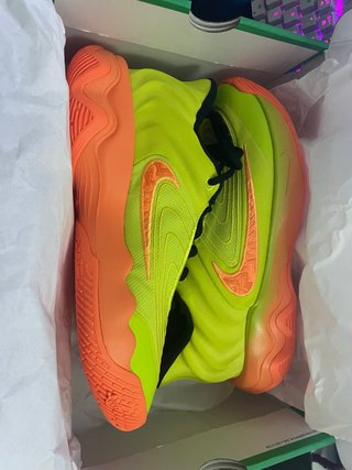 Nike Giannis Immortality 4 Cyber Bright Talla 42