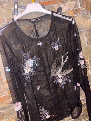 Camiseta Bershka Negra con Lentejuelas Talla l