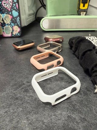 Apple Watch SE 40mm GPS + Cellular