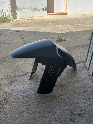 Guardabarros delantero Kove 800