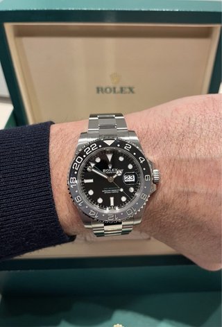 Reloj Rolex GMT-Master II 126710 GRNR