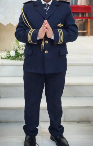 Traje de Comunión Niño Almirante Azul y Dorado.