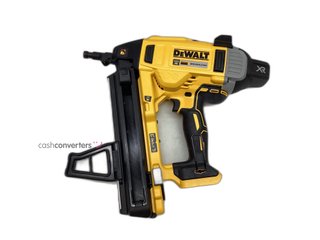 clavadora dewalt dcn890