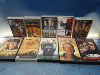 cintas VHS, 10 películas, especial Bruce willis
