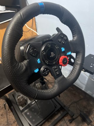 Volante Logitech G29 con Pedales y Soporte