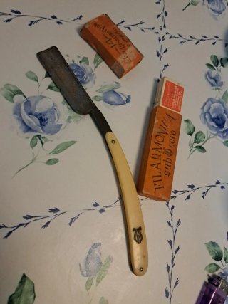 Navaja de Barbero Filarmónica Sub Cero