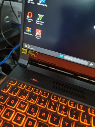 《HOY☆Portátil Gaming Acer Nitro V16 3 meses Nuevo