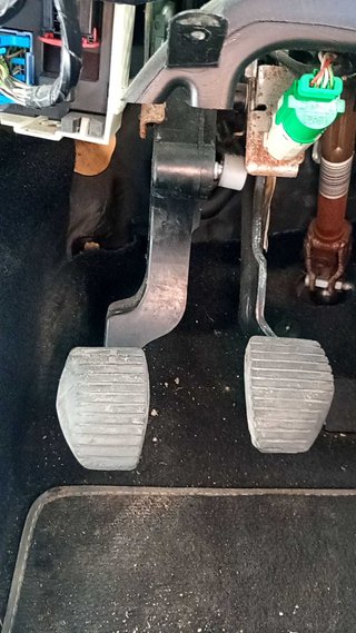 PEDAL EMBRAGUE Opel Crossland X (2017->)