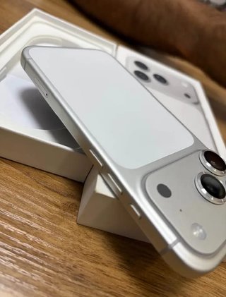 iPhone 17 Pro Max Plateado