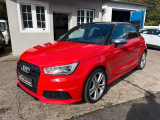 Audi S1 2015
