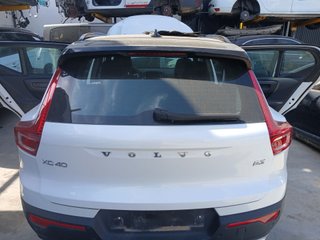 PORTON TRASERO Volvo XC40 (2017->)