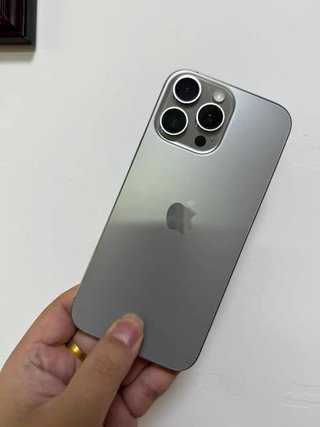 iPhone 16 Pro Max Gris,90% batería original, 256gb