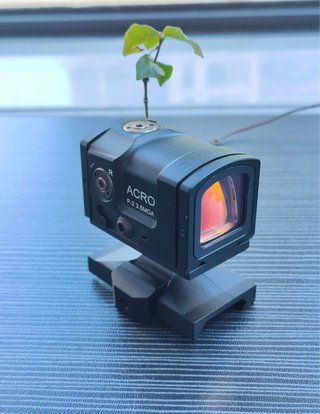 Red dot Acro P2