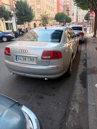 Audi A8 2004