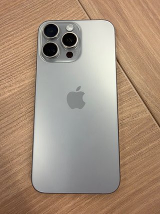 iPhone 15 Pro Max