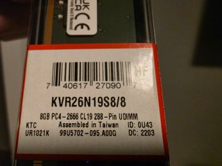8 módulos memoria RAM Kingston 8GB DDR4-2666