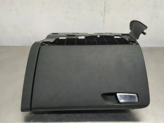 Guantera AUDI A4 BERLINA (8K2)