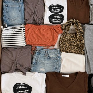 Lote de ropa variada talla M y S, + de 20 prendas