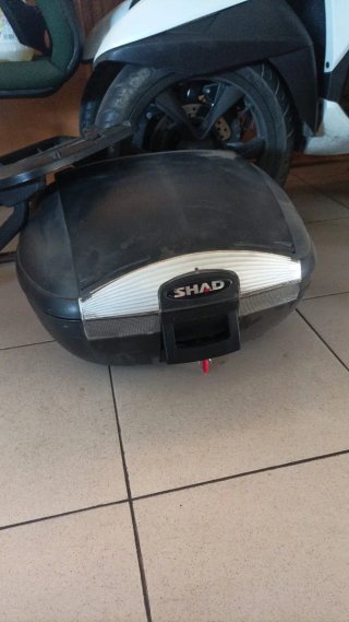 Baúl Shad para Kawasaki ER-6n