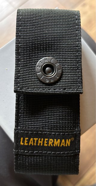 Funda Leatherman Negra