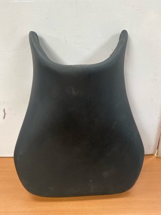Asiento Piloto Yamaha R6 (1999-2000)