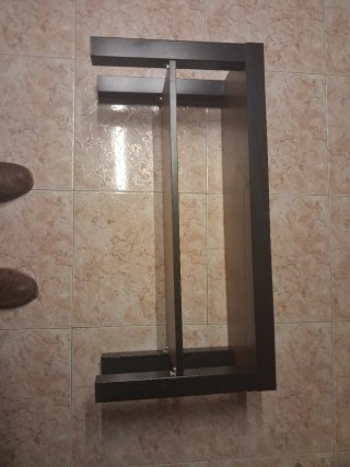 Mesita auxiliar IKEA negra