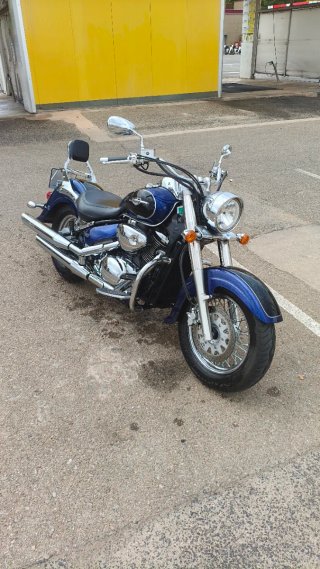 Suzuki Intruder VL800 (A2)