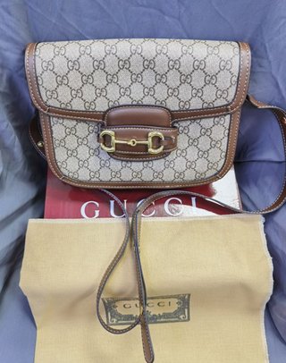 Bolso Gucci Horsebit 1955 completo accesorios