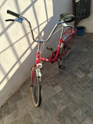 Bicicleta BH Clásica Roja