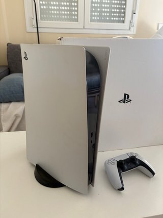 PlayStation 5 (PS5) con lector de disco