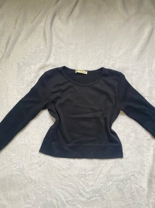 Top de deporte negro