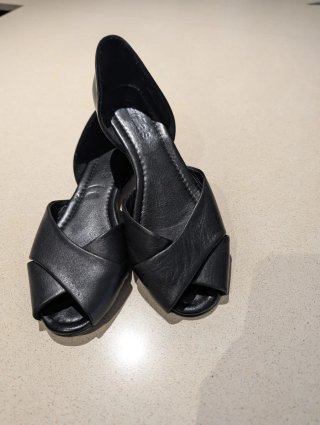 Bailarinas Peeptoe de Piel Camilla's Talla 37