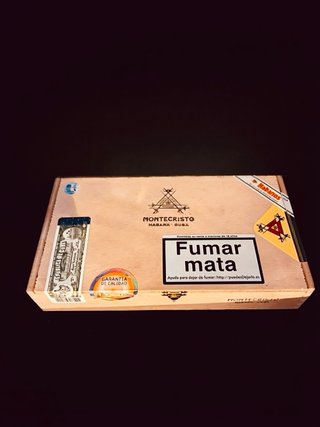 Scatola vuota di sigari Montecristo Edmundo