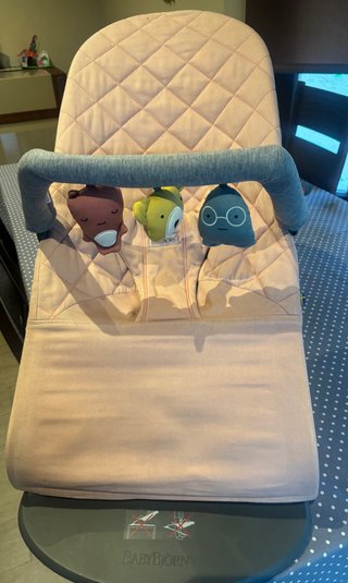 Hamaca BabyBjörn con Juguetes