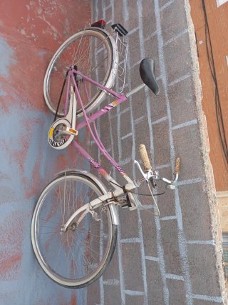 Bicicleta de paseo para mujer