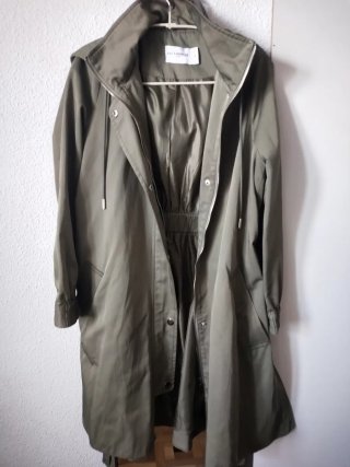Gabardina Escandelle Verde Oliva