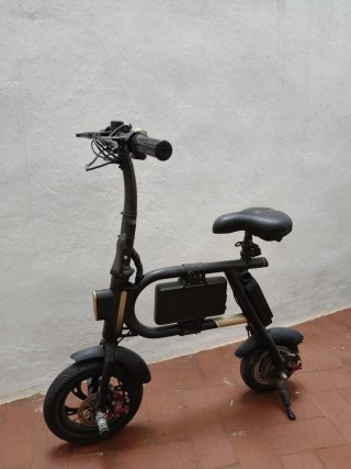 Patinete Eléctrico con Asiento