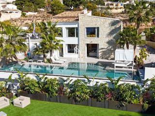 Chalet en alquiler en La Fustera en Benissa