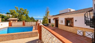 Chalet en alquiler en Churriana en Málaga