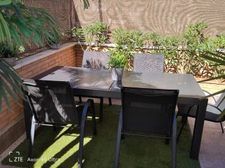 Conjunto de Mesa y Sillas de Terraza
