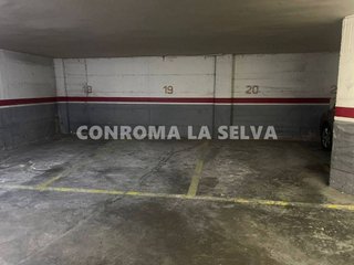 Garaje en venta en Mont Ferrant - Sant Joan en Blanes
